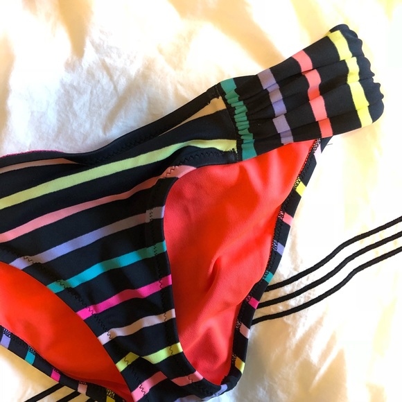 VS push up bikini - Picture 4 of 7